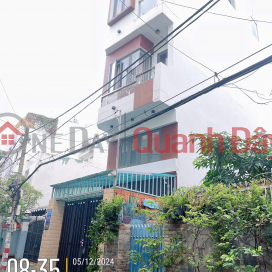 MINI SERVICE HOUSE FOR RENT ON 18 QUANG TRUNG STREET, FOR 8.5 BILLION VND, NEGOTIABLE. _0