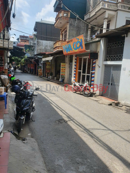 Urgent sale of a newly built 7-story house with a rooftop terrace at 50 Nguyen Xa Street, Minh Khai Ward, Bac Tu Liem District. Vietnam Sales, đ 38.5 Billion