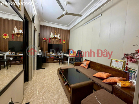 bán nhà Phố Hào Nam, Ô Chợ Dừa, Đống Đa, DT55m2, 13T, nhà vị trí siêu đẹp, khu vực trung tâm Đống Đa _0