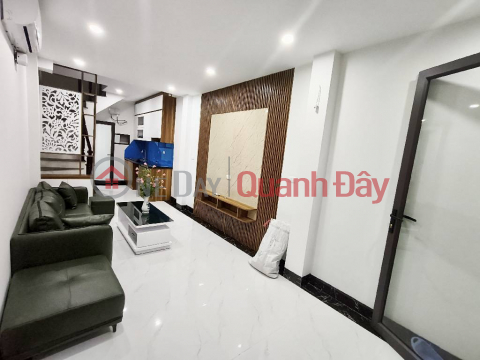 Bán nhà Trường Chinh 31m 6 tầng, sổ vuông, full nội thất, đẹp từng Cm _0