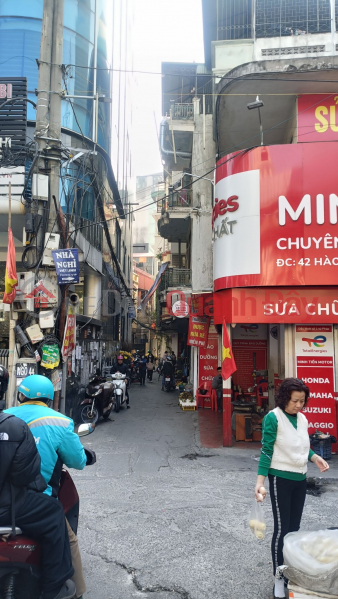 Bán nhà phố Hào Nam - Đống Đa, 34m2, 4 tầng giá HẠ CHÀO chỉ 7,6 tỷ Niêm yết bán