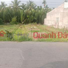 OWNER NEEDS TO SELL QUICK LOT OF LAND BEAUTIFUL LOCATION - GOOD PRICE IN KE SACH DISTRICT - SOC TRANG _0