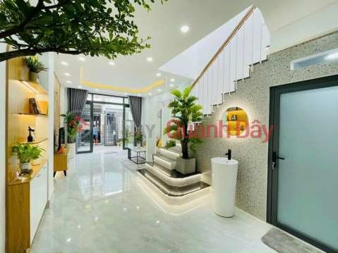 Showcase Beautiful House on Quang Trung Street, Ward 8 Go Vap, HCM _0