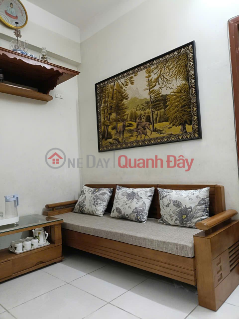 OWNER Needs to Sell Urgently an Apartment in a Good Location at Linh Dam Peninsula, Hoang Mai District, Hanoi _0