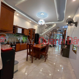 BEAUTIFUL OWNERS HOUSE - PRIVATE PINK BOOK In Dong Tan Quarter, Di An - Binh Duong _0