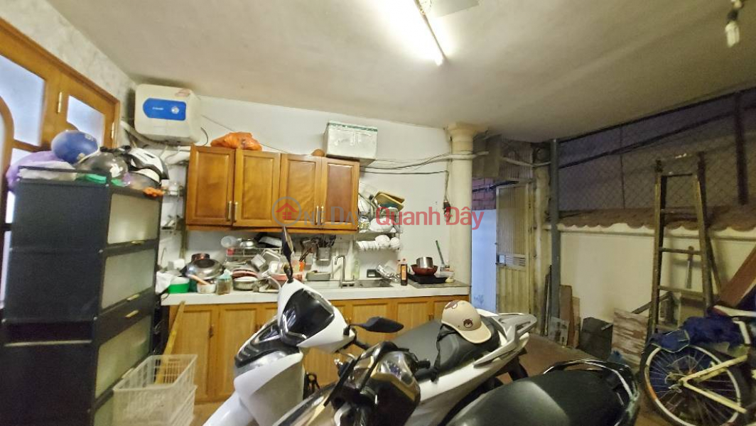 Le Duan 4.7 billion, beautiful house ready to move in, near park, hospital, university Sales Listings