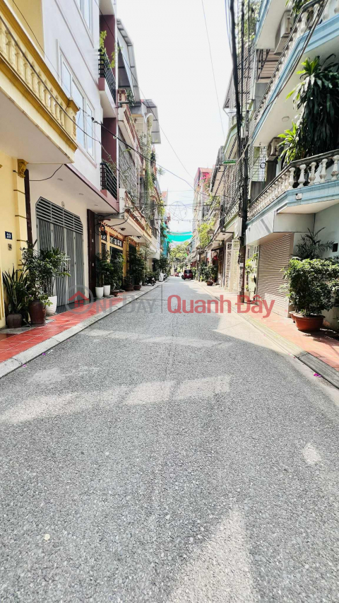 bán nhà Sài Đồng, 80m, mặt tiền 5m, vỉa hè, ôtô tránh, phân lô bàn cờ _0