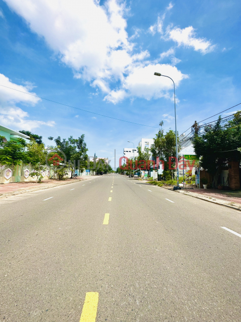 Move to 2 lots adjacent to Pham Hung Street, North Phan Thiet Shopping Center Area _0