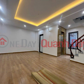 Chủ sở hữu muốn Bán nhanh chóng giảm chào 200 triệu nhà Đống Đa - Ngõ Thông - Lô Góc, Diện tích sàn _0