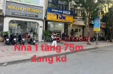 House for sale in lot 918 Phuc Dong, a few cars to avoid, football sidewalk, kd, near Aeon mall, 75m, MT5m, 9.9 billion _0