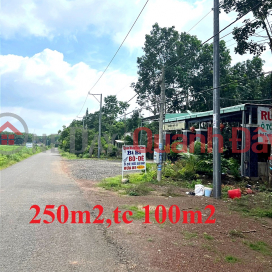 250m2 of land with asphalt road frontage in Chon Thanh town, only 395 million, ready to use _0