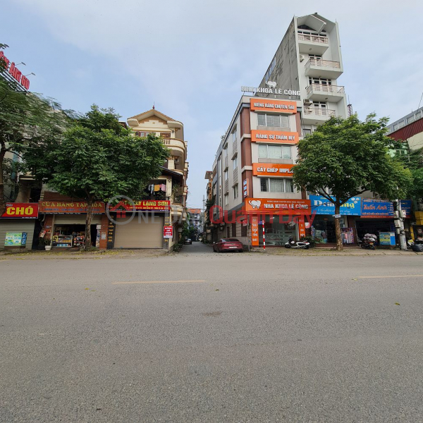 Three-story commercial property in a bustling area of Trau Quy, Gia Lam, Hanoi. 100m2 floor area, price 9 billion VND (negotiable). Contact 0989894845 Sales Listings