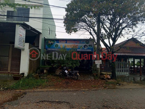 OWNER IS STRIPPED FOR MONEY AND NEEDS TO URGENTLY SELL LAND FRONT OF QL14E, THANG BINH, QUANG NAM, PRICE 2.4 bn _0