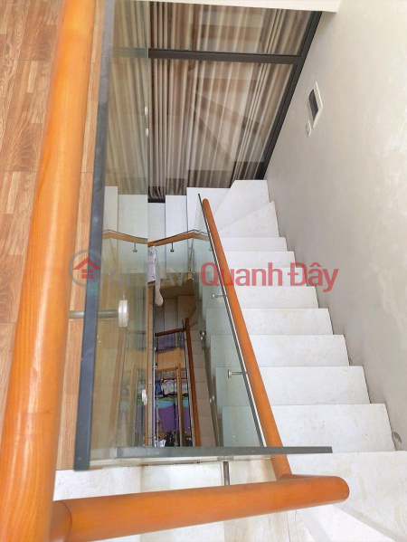 đ 6.8 Billion | House for sale in Dai Tu, area 55m2 x 5 floors, price only 6.8 billion, ready to move in, registered address, car alley