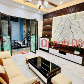 OWNER'S HOUSE 5 floors - GOOD PRICE - Beautiful Location at 16e lane 93 Giap Nhi _0