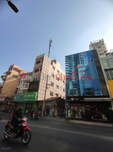 Property Search Vietnam | OneDay | Residential, Sales Listings | The owner quickly sold his enthusiastic house, on Hai Ba Trung street, right at Tan Dinh market, District 3.