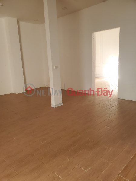 3-FLOOR EMPTY PLACE FOR RENT IN TRAN BACH DANG-NEAR THE SEA, Vietnam Rental | đ 60 Million/ month