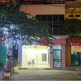 Owner sells 3-storey house on Cach Mang Thang 8 street - prime location, convenient for business _0
