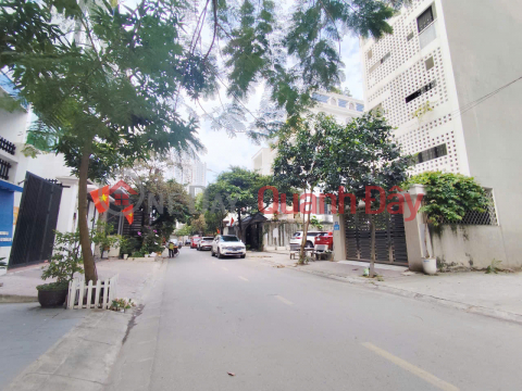 Land plot on Dang Ma La - Quan Nam road - 100m² - 5m frontage - extremely rare _0