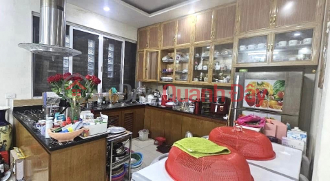 Bán nhà Hoàng Hoa Thám, Ba Đình, ngõ thông 90m2, 4.5 tầng thang máy, chỉ 17.9 tỷ _0