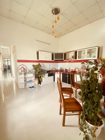 HOUSEHOLDS RESIDENTING FOREIGN NEED TO TRANSFER THE HOUSE FRONT OF ROYAL ROAD VIETNAM, HOA LU ward. Sales Listings