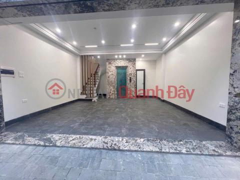 HOUSE FOR RENT IN NGOC LAM. 40M2 * 5 FLOORS * 20 MILLION. SIDEWALK, CARS CAN PASS, BUSINESS. _0