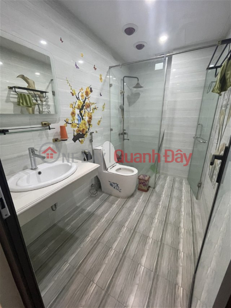 đ 4,3 tỷ | Bán Nhà Tư Đình 48 m2 x 5 tầng, siêu đẹp, nội thất Châu Âu, ô tô vào nhà, 4.3 tỷ