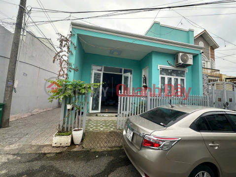 House for sale with 2 frontages, Tan Phong Ward, 5m asphalt road, only 3ty4 _0