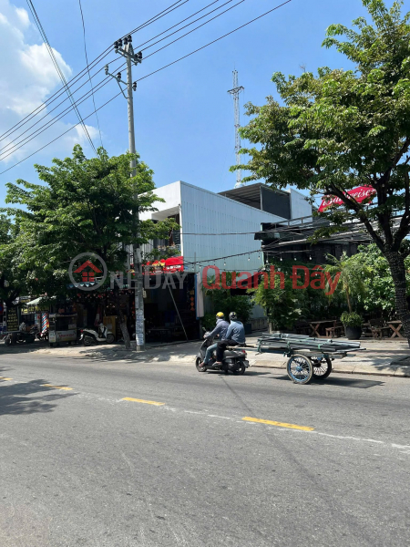 Two-story house for sale on Au Co Street - near Hoa Khanh Market. Sales Listings