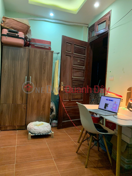 House for sale on Ly Thai To street, 32m2, 5 floors, 21.5 billion, wide sidewalk, great business | Vietnam Sales đ 21.5 Billion