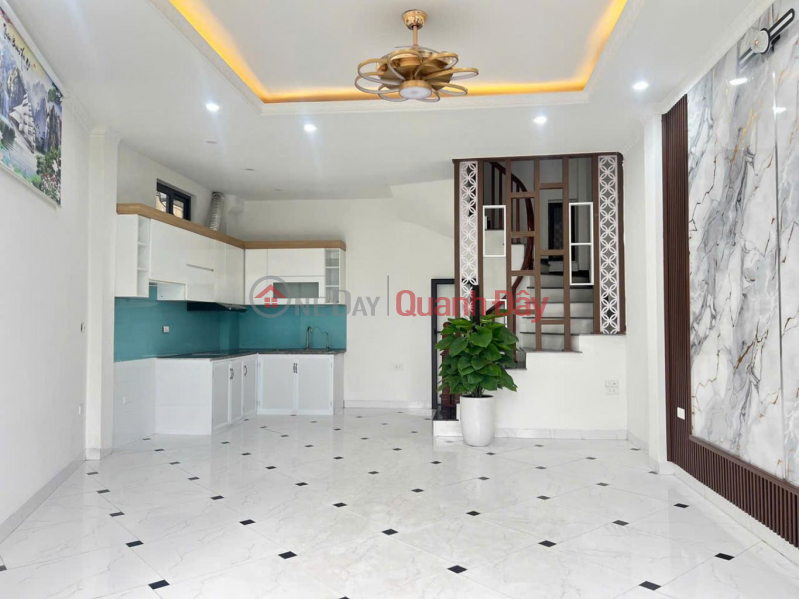 Property Search Vietnam | OneDay | Residential Sales Listings House for sale: Ngoc Hoi, 40m2, 5 floors, parking lot, corner lot, nice location. 0.5km from Nuoc Ngam bus station. over 7 billion