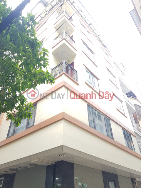 (CORNER LOT, 5m FRONTAGE) House for sale on the car-avoiding alley THAI HA, Dong Da. Area 51m, 5 floors _0