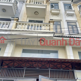 Nhà 4.3x16m, Trệt Lửng 3 Lầu, Đ. Quang Trung, Phường 8, Gò Vấp _0