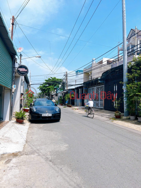 Bán nhà lầu gần BV Đồng Nai, đường nhựa 6m thông, chỉ 3tỷ690 Niêm yết bán