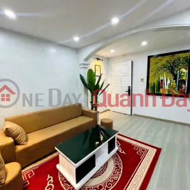 Apartment for sale in Nghia Tan, 60m², 2 bedrooms, price 4.55 billion VND, parking available. _0