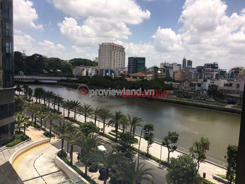 Property Search Vietnam | OneDay | Residential, Rental Listings, High-class 3 bedroom apartment on low floor in Vinhomes Golden River for rent