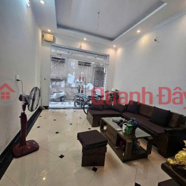 10M RA ĐƯỜNG BỜ SÔNG- TRƯƠNG ĐỊNH- 40M2- 5T- 10.85TỶ NGÕ 3 GÁC TO THÊNH THANG _0