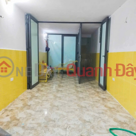 Cho thuê nhà ngõ 99 Phố Định Công Hạ, 35m2, 3 tầng, 3 ngủ, 2 vệ sinh, 8 Triệu _0