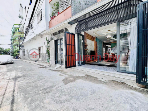 4-storey house for sale -- 6m alley Phan Huy Ich, Ward 14, Go Vap -- Near Tham Luong Canal -- Only 7.6 billion _0