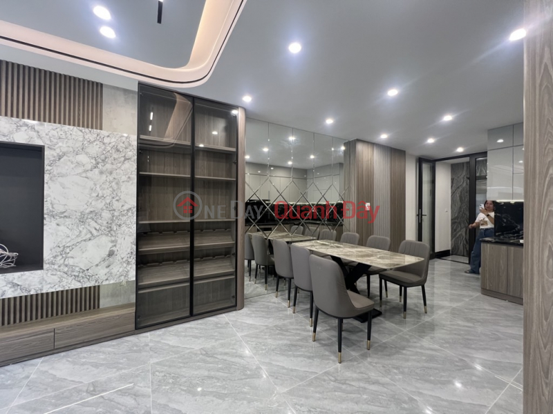 House for sale in alley 135, Bo De, 58m² x 6 floors, garage, elevator, suitable for small business, investment price. Vietnam Sales đ 18.2 Billion