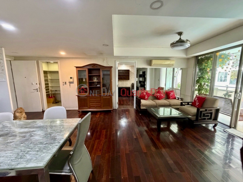4-bedroom apartment for sale in Botanic Phu Nhuan, 147m2, pool view, price 12 billion VND (negotiable). Vietnam, Sales, đ 12 Billion