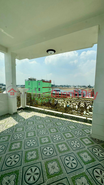 đ 7.55 Billion BEAUTIFUL HOUSE BINH TAN - LET VAN QUOI MA LO - 5 SHINY FLOORS - 8M ASSUME ROAD PRICE JUST OVER 7 BILLION