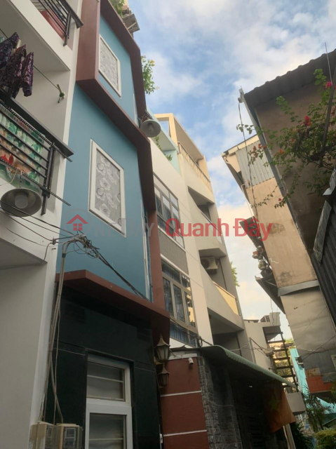 HOUSE FOR SALE IN BINH THANH DISTRICT - HOANG HOA THAM - 4 FLOORS - ONLY 3.1 BILLION. _0