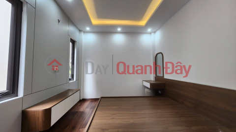 5-story house on Silk Street, Ha Dong, corner plot, 31m2 x 5 floors, new and beautiful, 6.8m frontage, 6.98 billion VND. _0