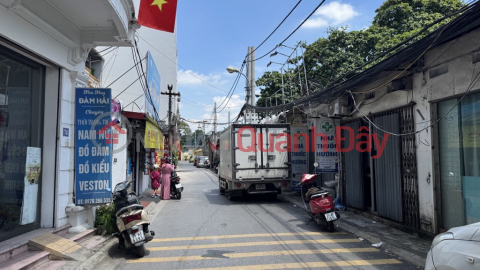 House for sale on lane 604 Ngoc Thuy, cars can avoid, business 38m x 5 floors, good cash flow, over 10 billion, negotiable. Contact 0936123469 _0