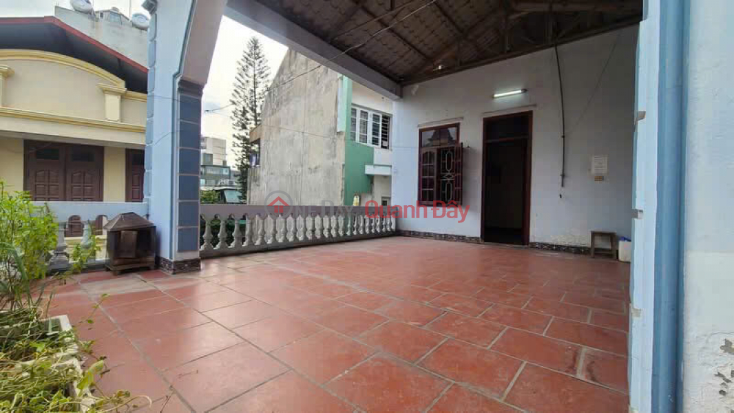 (SOLIDLY BUILT RESIDENTIAL HOUSE FOR SALE - NGUYEN VAN CU - LONG BIEN - CORNER LOT - TWO OPEN SIDES - SHALLOW ALLEY - NEAR STREET - AWAY FROM Sales Listings