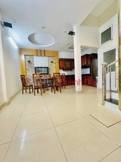 Private house 39m, 4 floors, 3 bedrooms, Ta Quang Buu street, Bach Khoa, VIP street only 15m from the street, good price _0