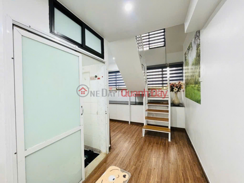 Hoang Quoc Viet military apartment complex, 110m2, 4 bedrooms, 2 open spaces, car parking at the door, price 5.45 billion Vietnam Sales đ 5.45 Billion