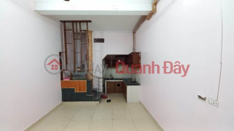 Whole house for rent on Bach Dang street, Hai Ba Trung 33m2 * 5 floors * 4 p. sleep * 3 toilets _0
