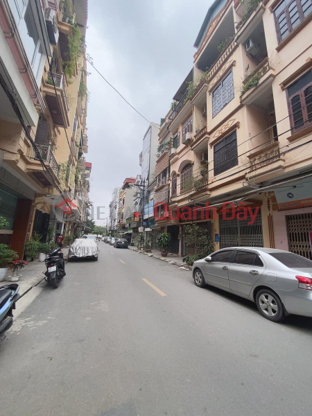 Land for sale with house as gift in Ngo Quyen, Ha Dong, car parking, 8 billion. Vietnam Sales | đ 8.7 Billion